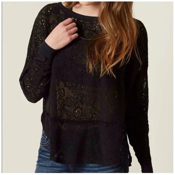 Free People Not Cold In This Knit Lace Top Size M NEW W/TAGS - Picture 3 of 12